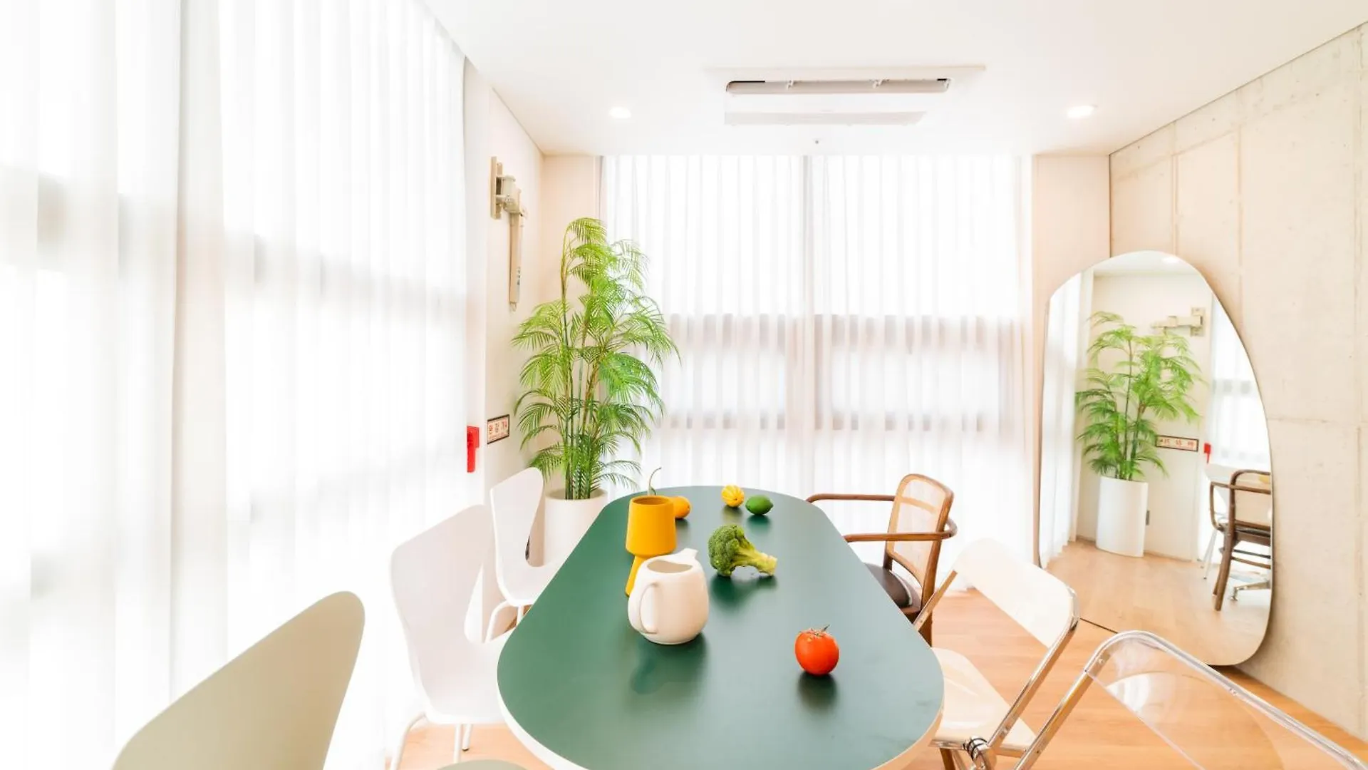 Wave Family Suite #2 Seoul Apartment