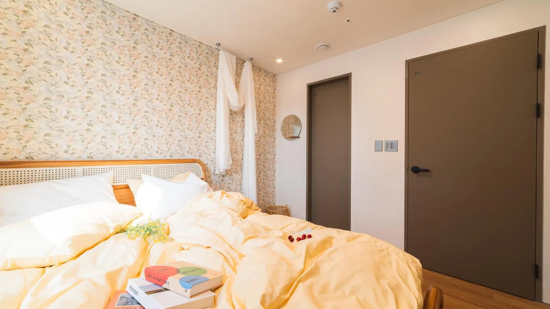 Wave Family Suite #2 Seoul South Korea